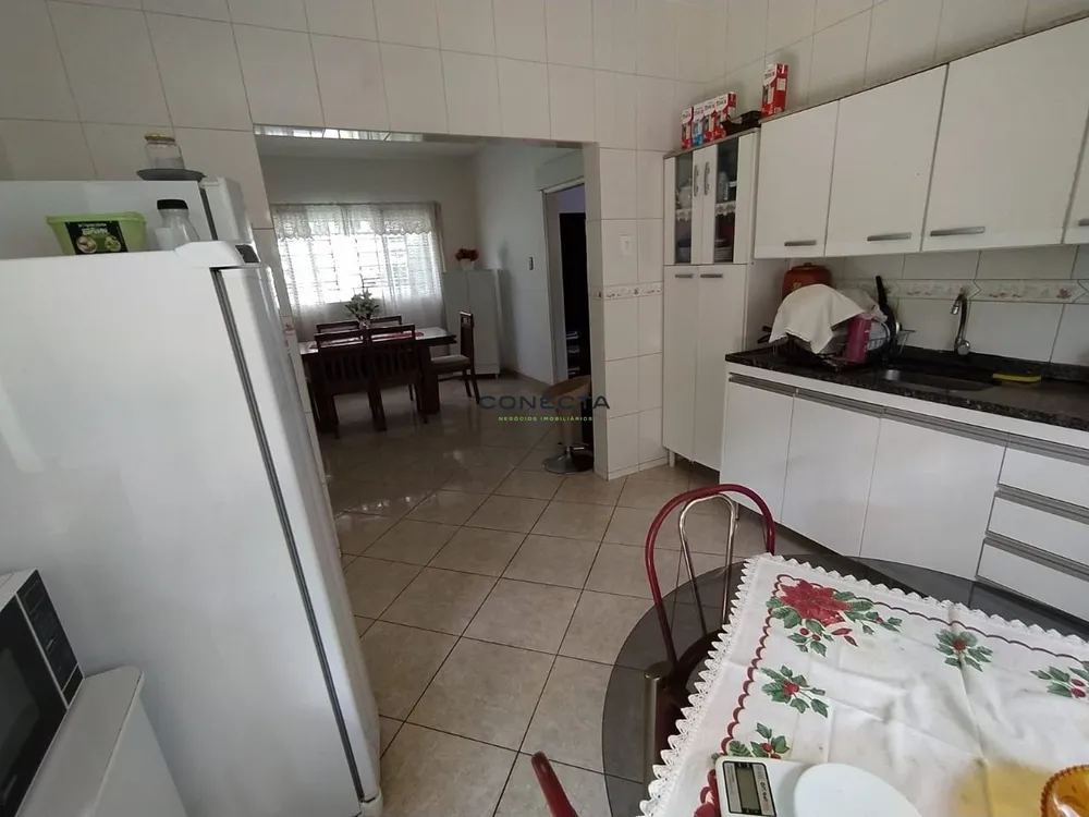 Casa, 4 quartos, 170 m² - Foto 3