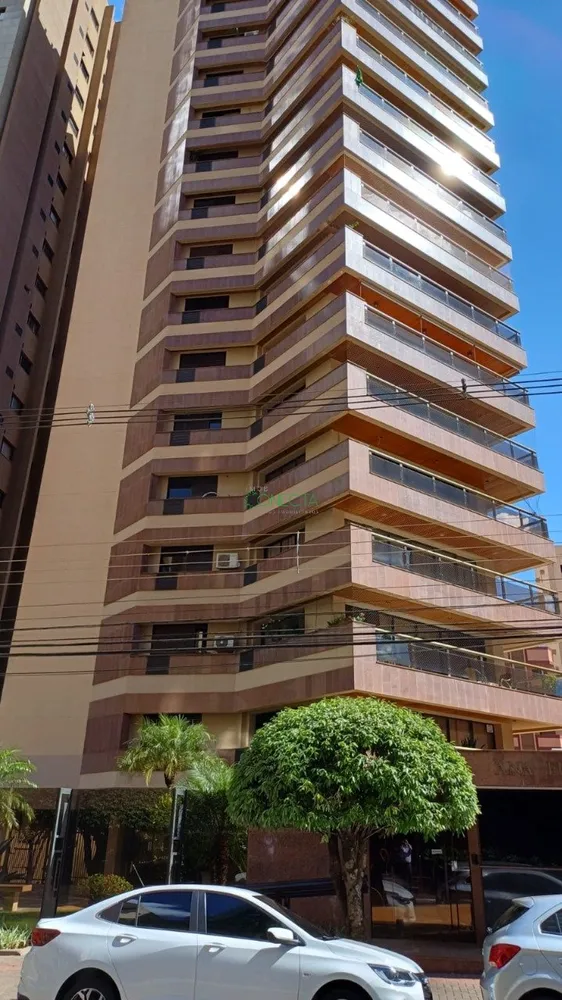 Apartamento, 4 quartos, 380 m² - Foto 1
