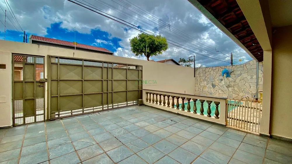 Casa, 3 quartos, 189 m² - Foto 1