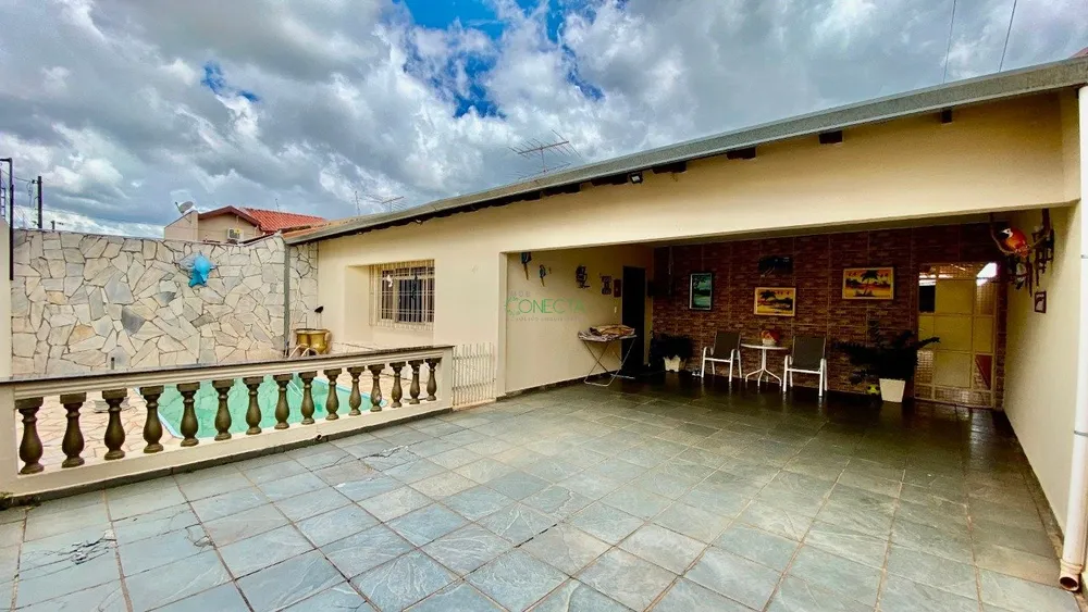 Casa, 3 quartos, 189 m² - Foto 2