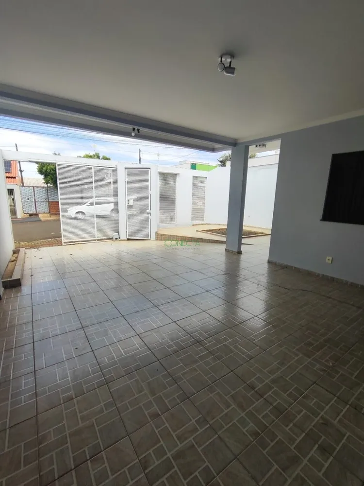 Casa, 3 quartos, 146 m² - Foto 2