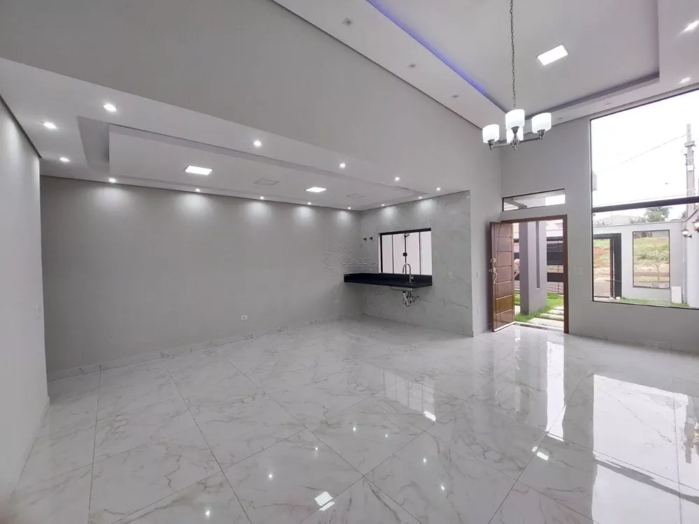 Casa, 3 quartos, 230 m² - Foto 1