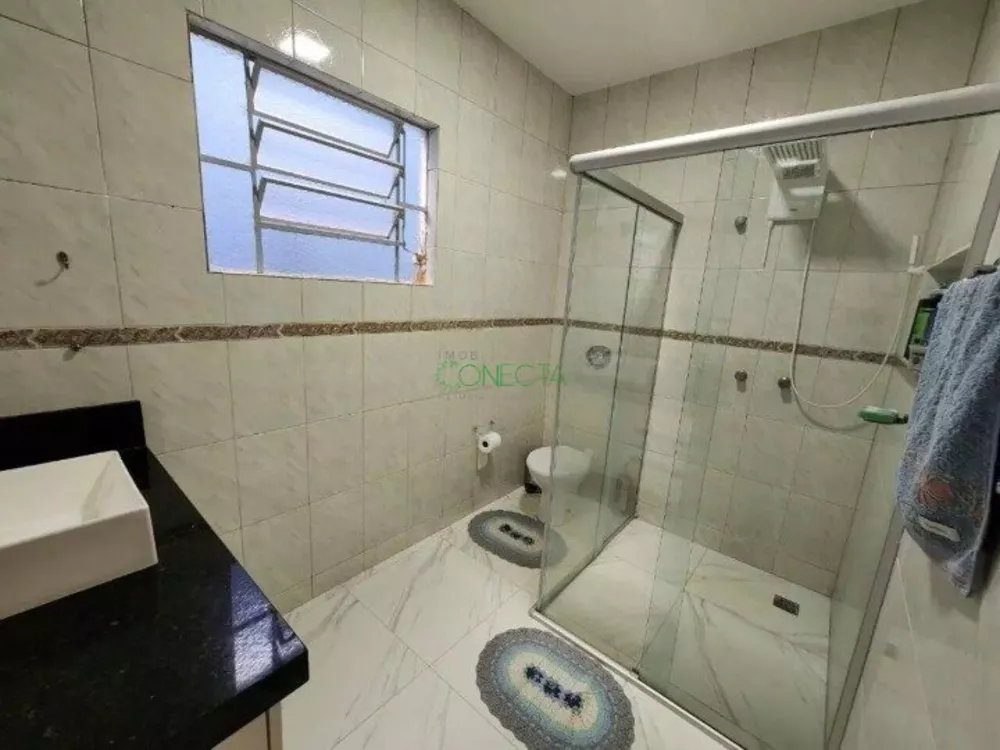 Casa, 2 quartos, 201 m² - Foto 1