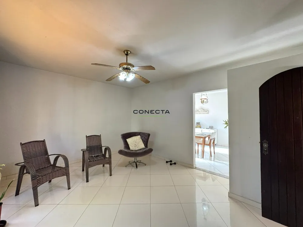 Casa, 3 quartos, 259 m² - Foto 3