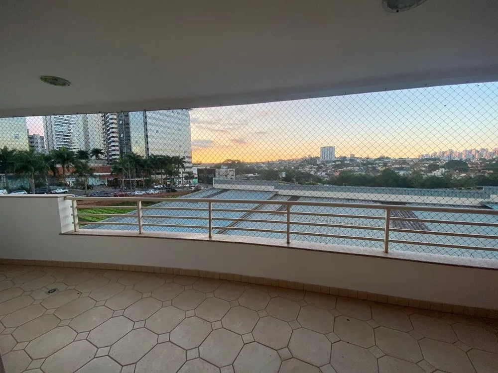 Apartamento, 3 quartos, 163 m² - Foto 1