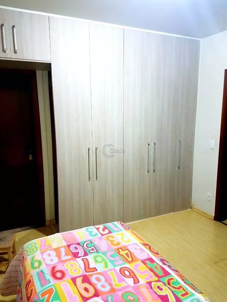 Apartamento, 5 quartos, 244 m² - Foto 4