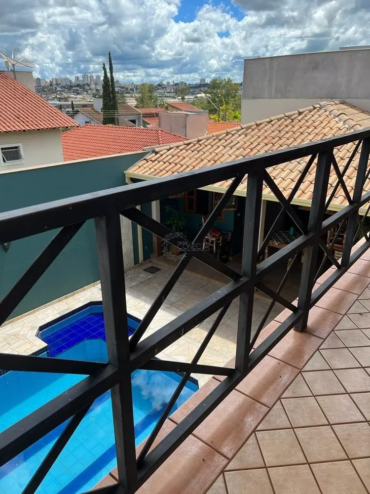 Casa, 3 quartos, 310 m² - Foto 3