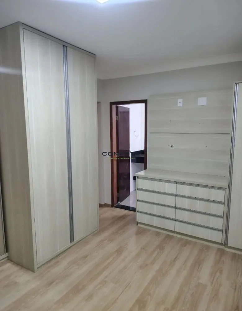 Casa, 3 quartos, 230 m² - Foto 7