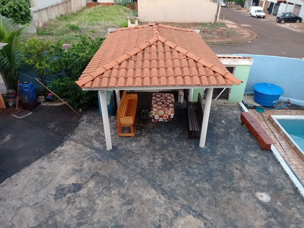 Casa, 4 quartos, 200 m² - Foto 4