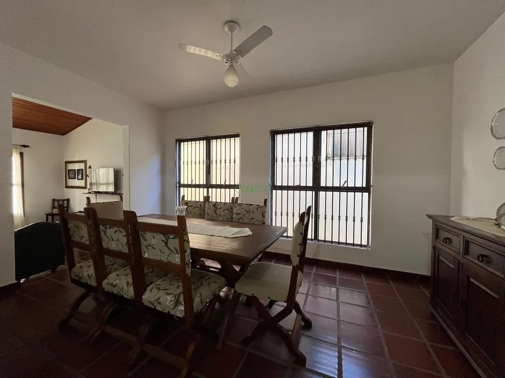 Casa, 5 quartos, 300 m² - Foto 13