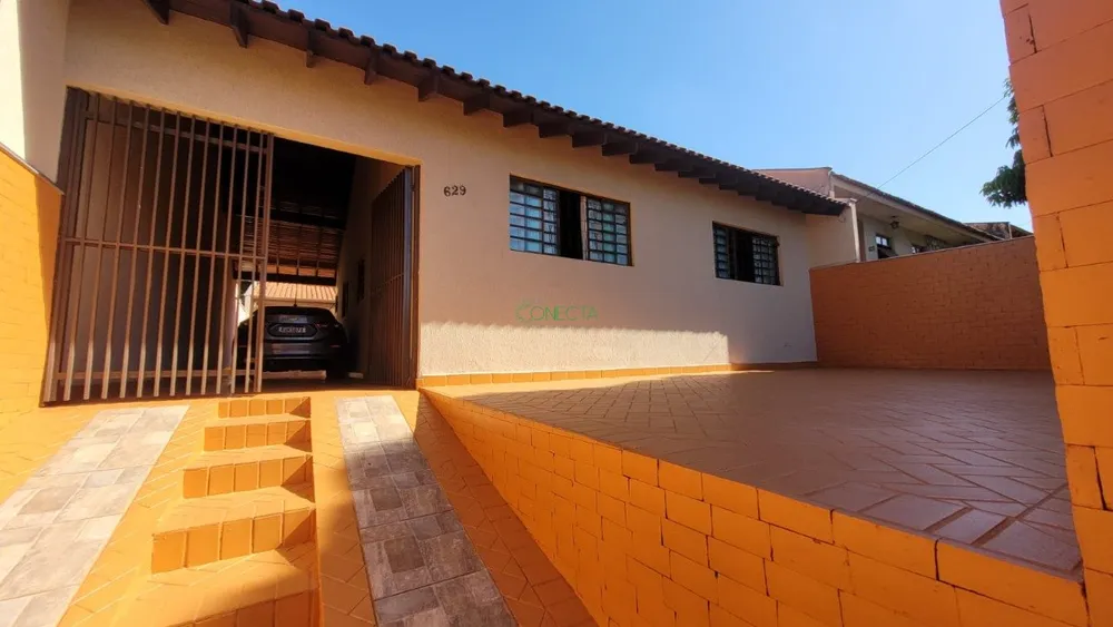 Casa, 3 quartos, 143 m² - Foto 1