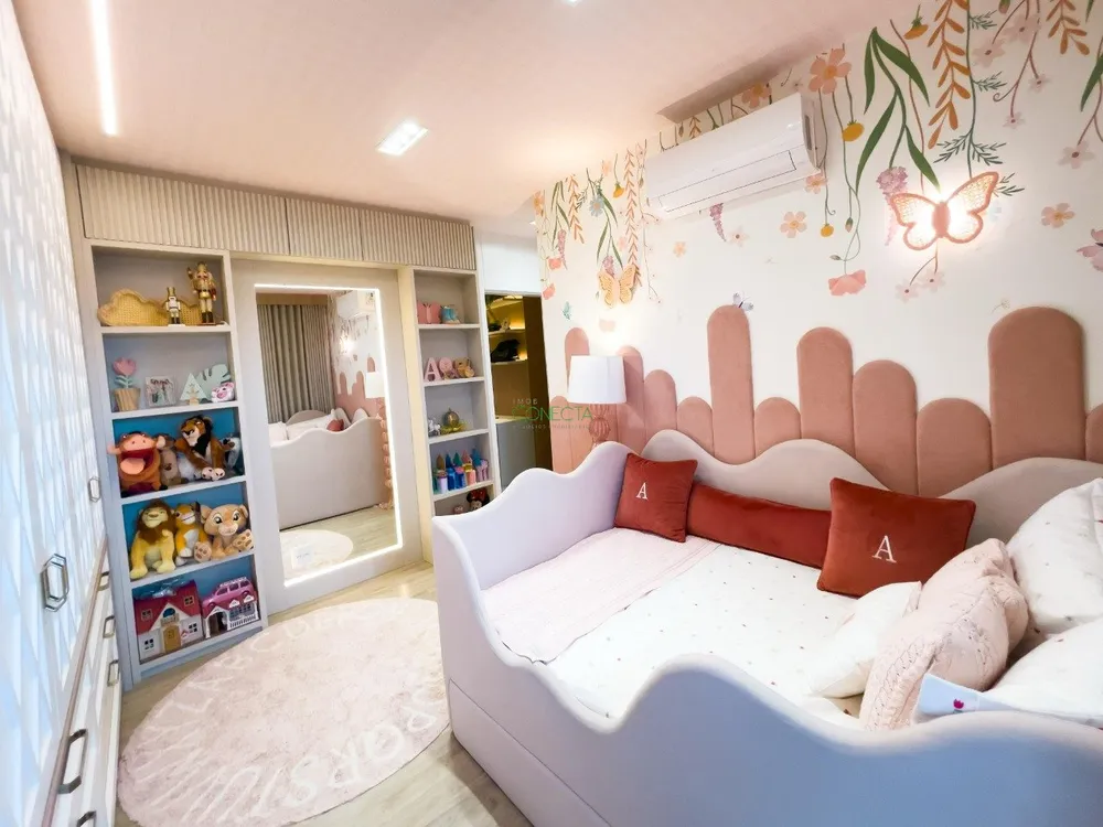Apartamento, 3 quartos, 207 m² - Foto 1