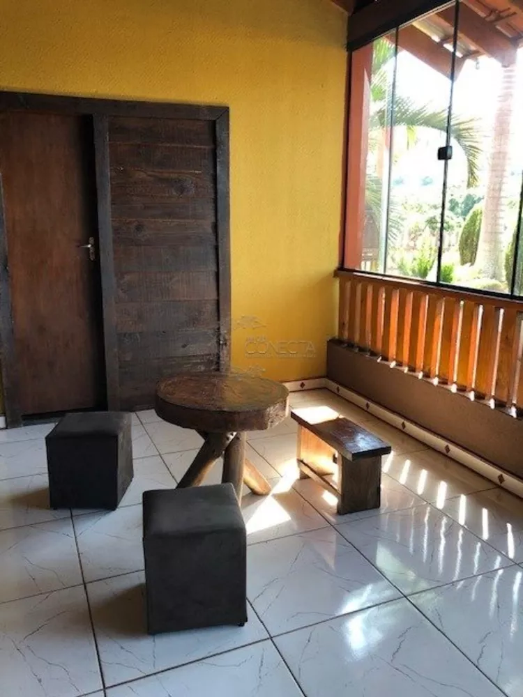 Chácara, 5 quartos, 2726 m² - Foto 2