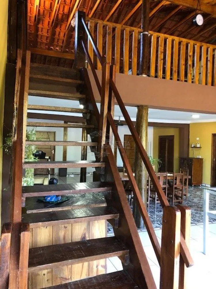 Chácara, 5 quartos, 2726 m² - Foto 10