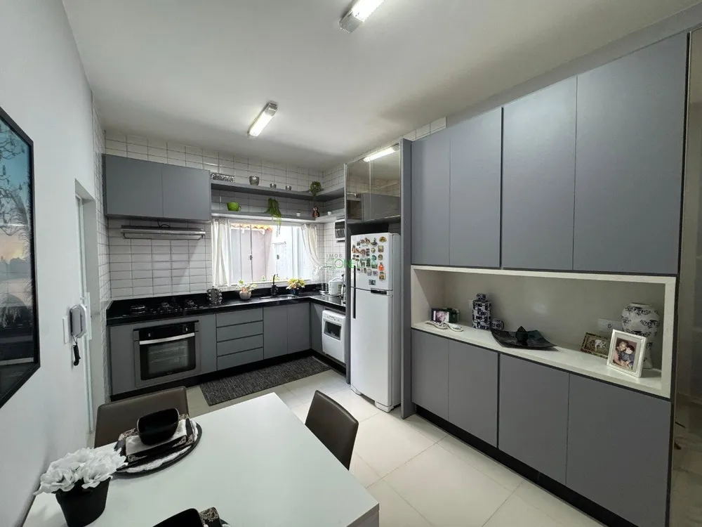 Casa, 4 quartos, 280 m² - Foto 4