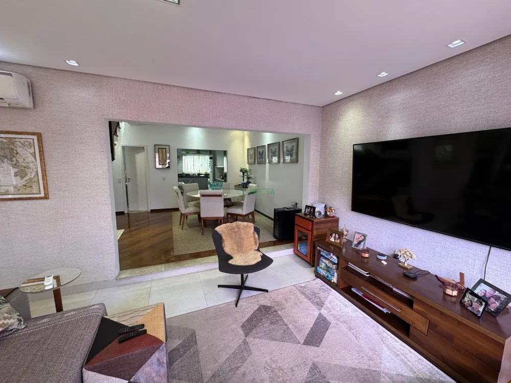 Casa, 4 quartos, 280 m² - Foto 12