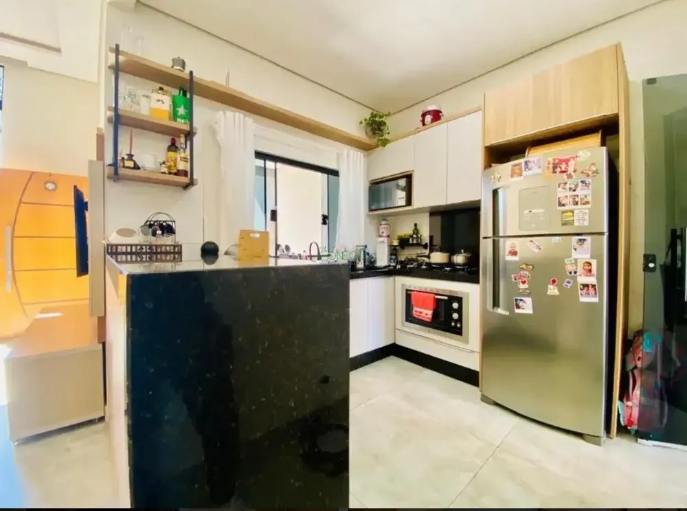 Casa, 3 quartos, 153 m² - Foto 2