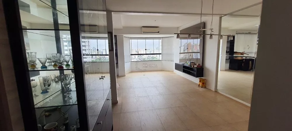 Apartamento, 3 quartos, 151 m² - Foto 1