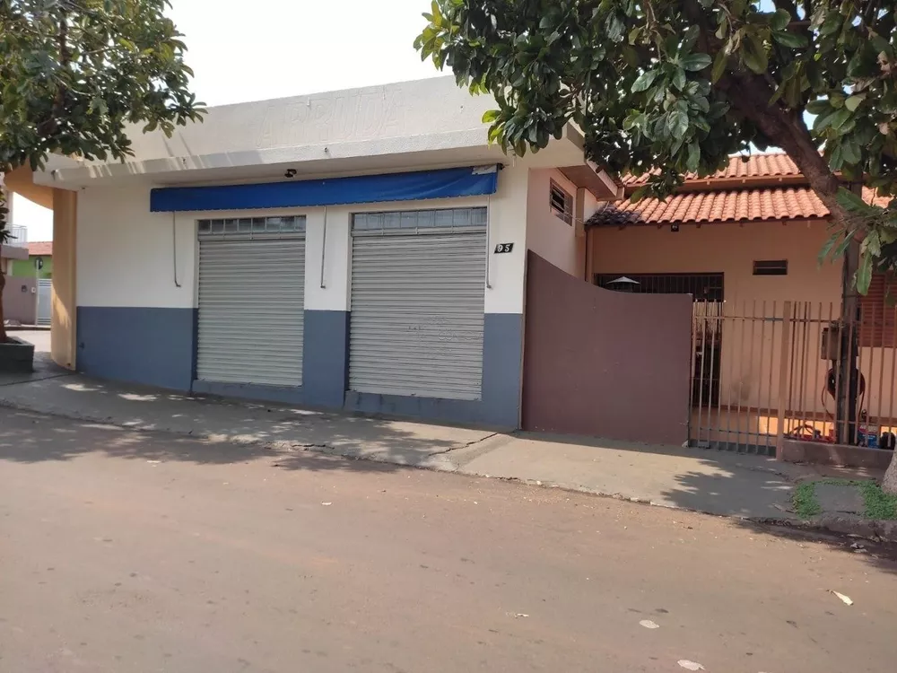 Casa, 3 quartos, 265 m² - Foto 1