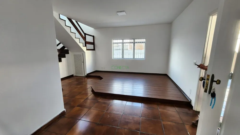 Casa, 4 quartos, 220 m² - Foto 8