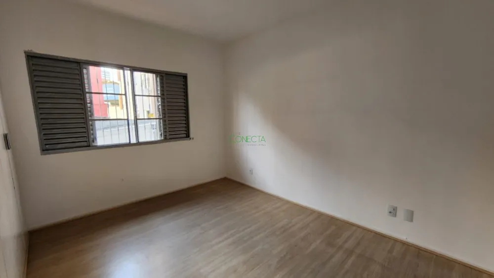 Casa, 4 quartos, 220 m² - Foto 2