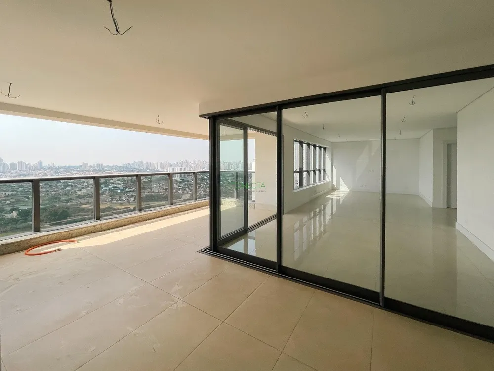 Apartamento, 3 quartos, 216 m² - Foto 4