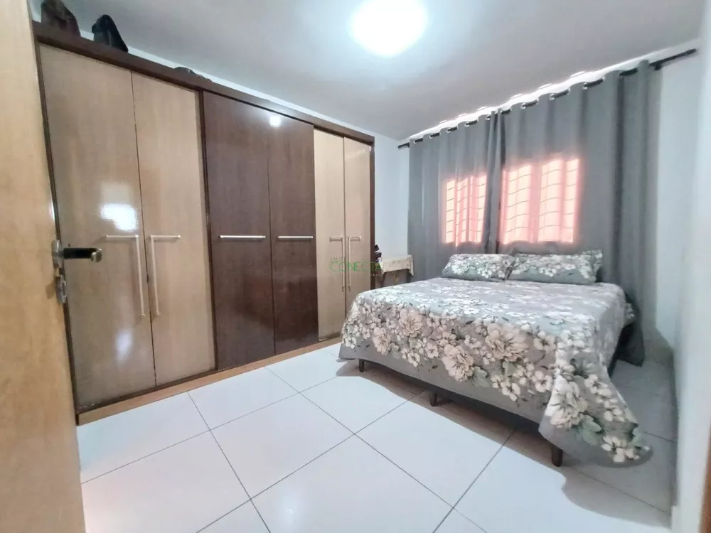 Casa, 3 quartos, 94 m² - Foto 1