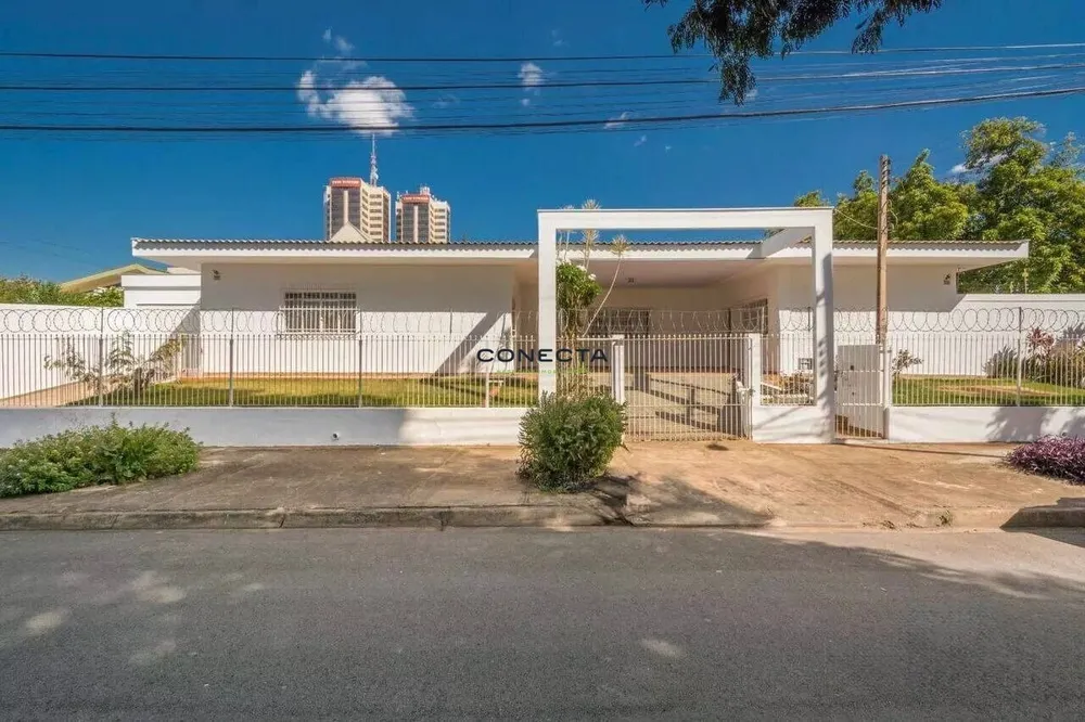 Casa, 4 quartos, 271 m² - Foto 1