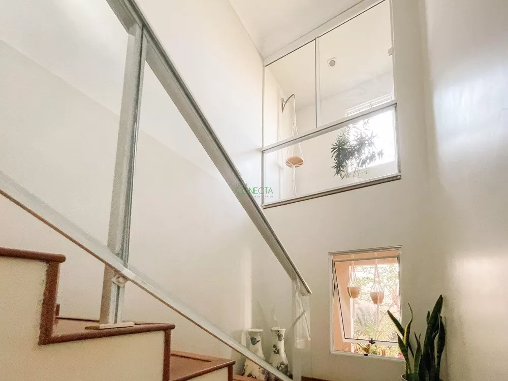 Casa, 5 quartos, 625 m² - Foto 4