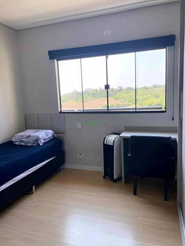 Casa, 4 quartos, 180 m² - Foto 2