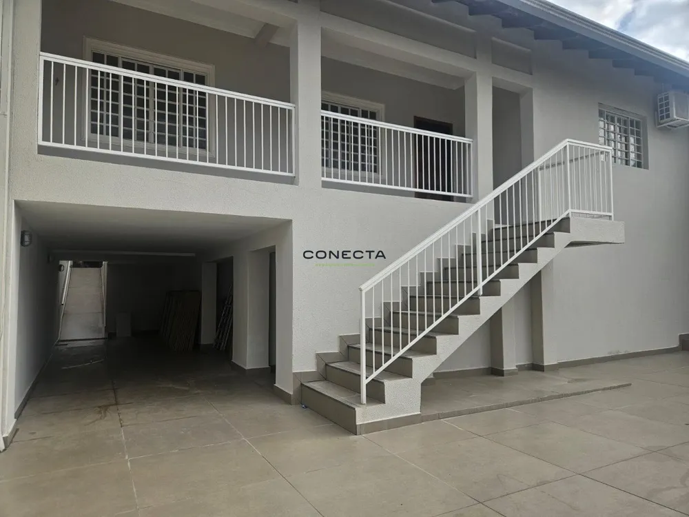 Casa, 3 quartos, 193 m² - Foto 2