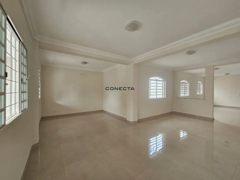 Casa, 3 quartos, 193 m² - Foto 3