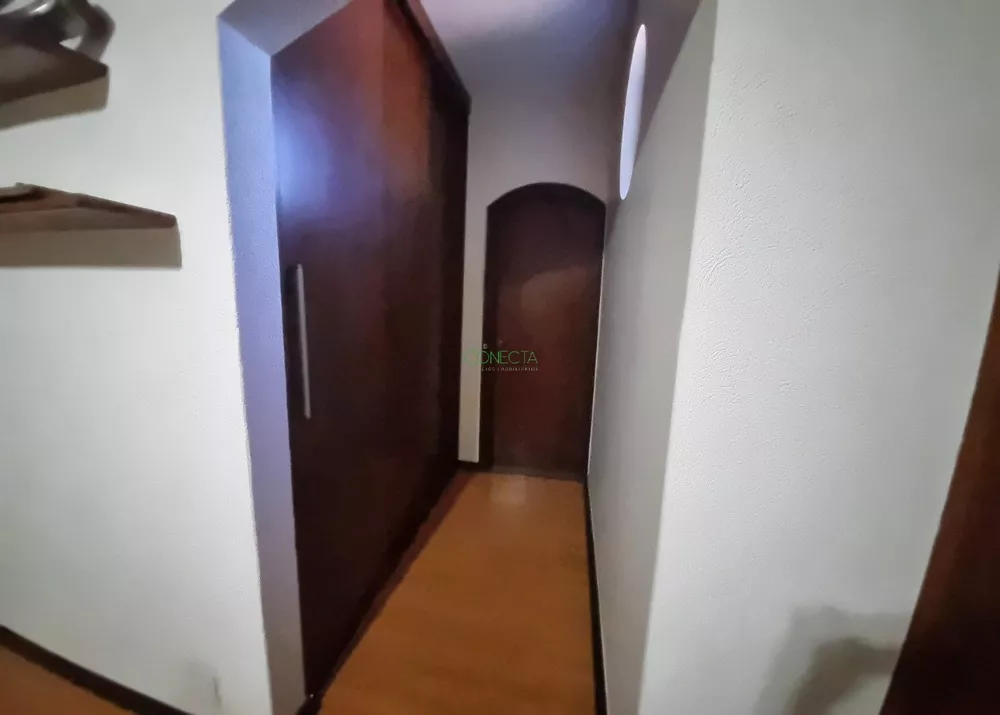 Casa, 4 quartos, 313 m² - Foto 2