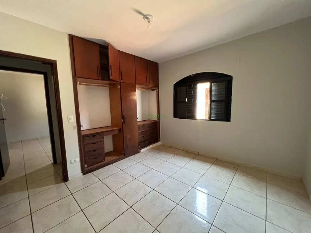 Casa, 3 quartos, 187 m² - Foto 2