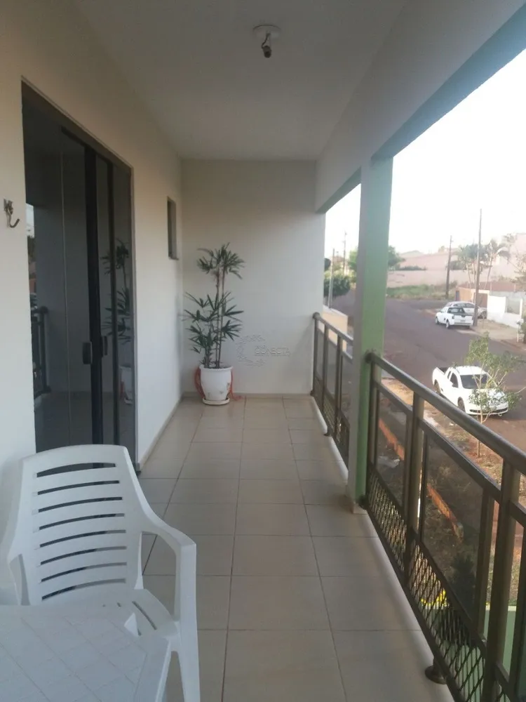 Casa, 2 quartos, 266 m² - Foto 1