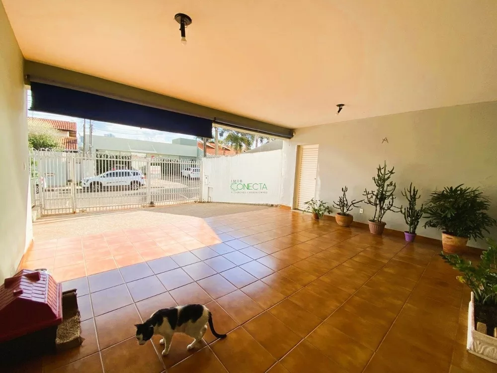 Casa, 4 quartos, 322 m² - Foto 2