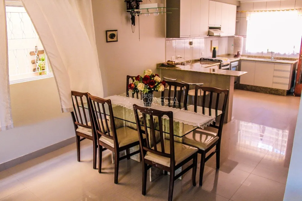 Casa, 3 quartos, 156 m² - Foto 3