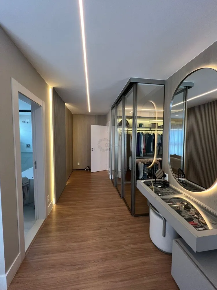 Apartamento, 3 quartos, 216 m² - Foto 8