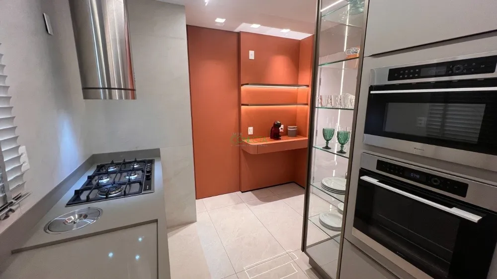 Apartamento, 3 quartos, 216 m² - Foto 7