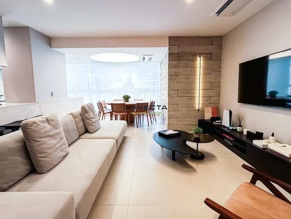 Apartamento, 3 quartos, 130 m² - Foto 1