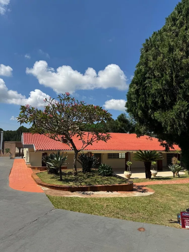 Chácara, 4 quartos, 5000 m² - Foto 1