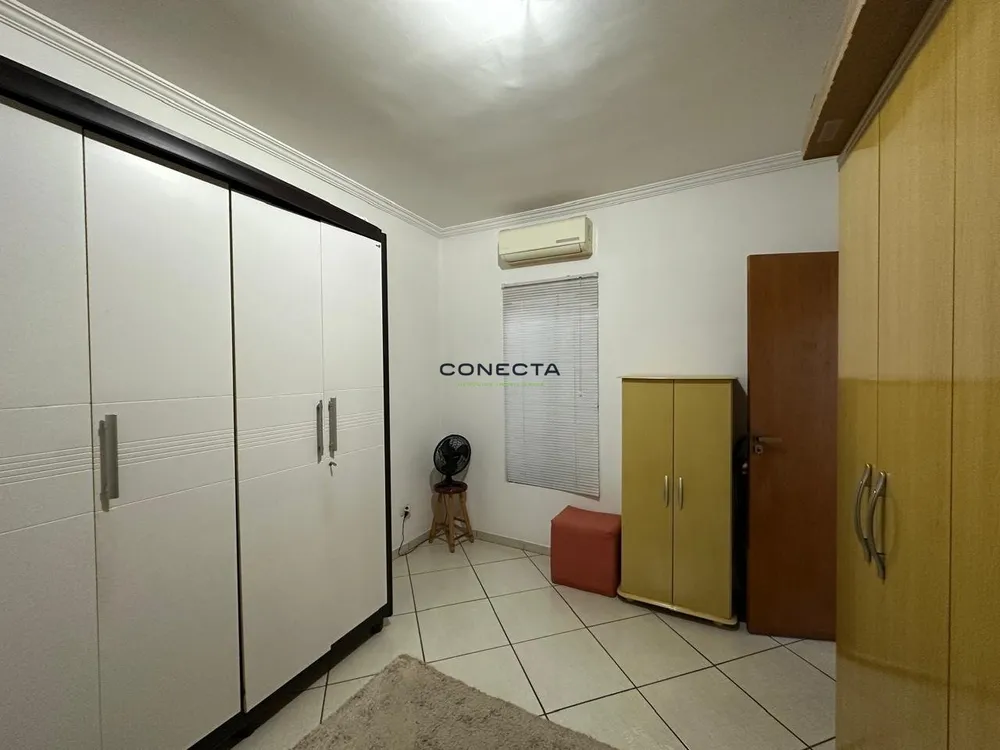 Casa, 3 quartos, 114 m² - Foto 2