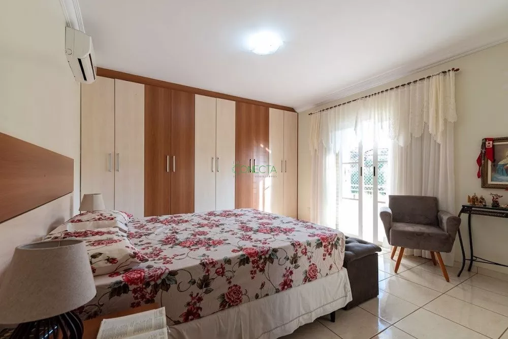 Casa, 3 quartos, 180 m² - Foto 3