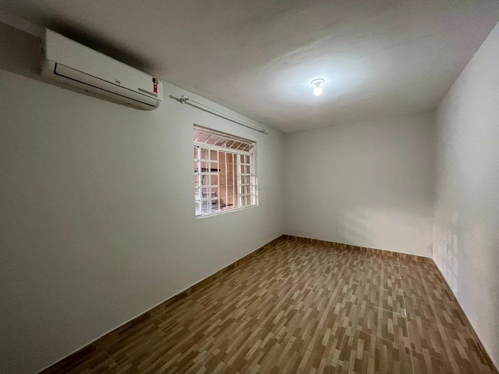 Casa, 6 quartos, 186 m² - Foto 3