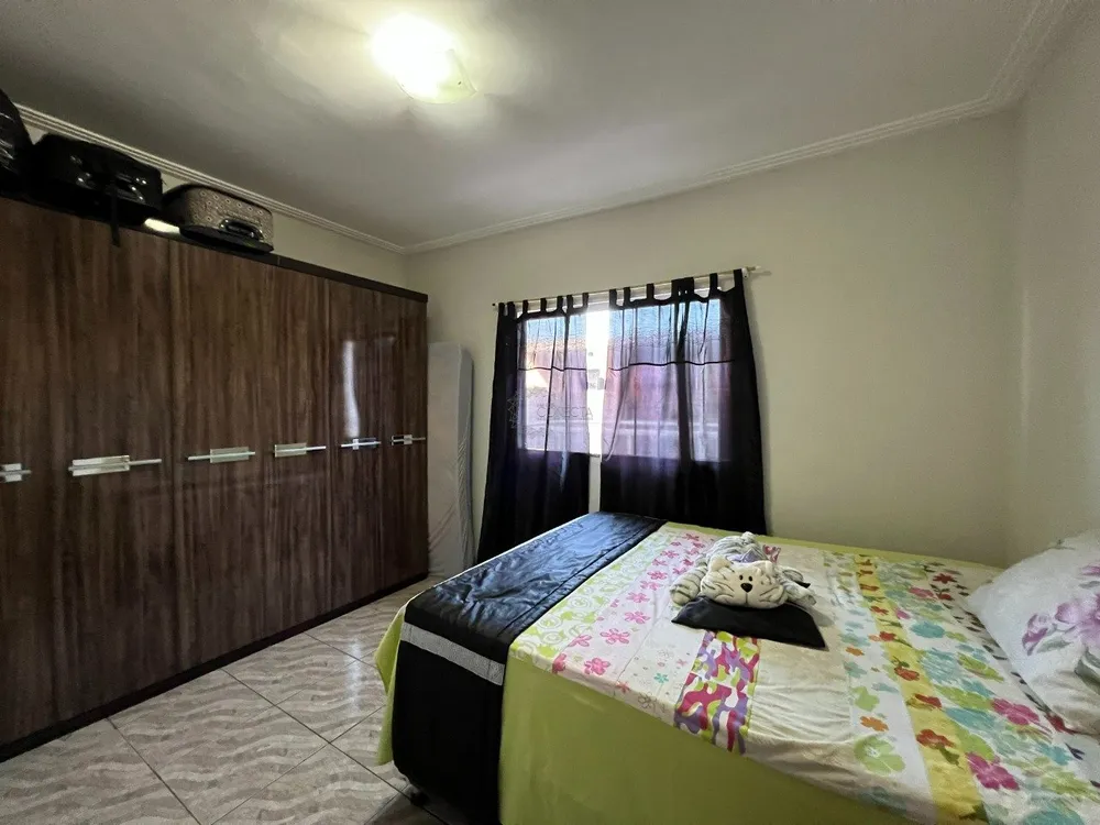 Casa, 6 quartos, 186 m² - Foto 5