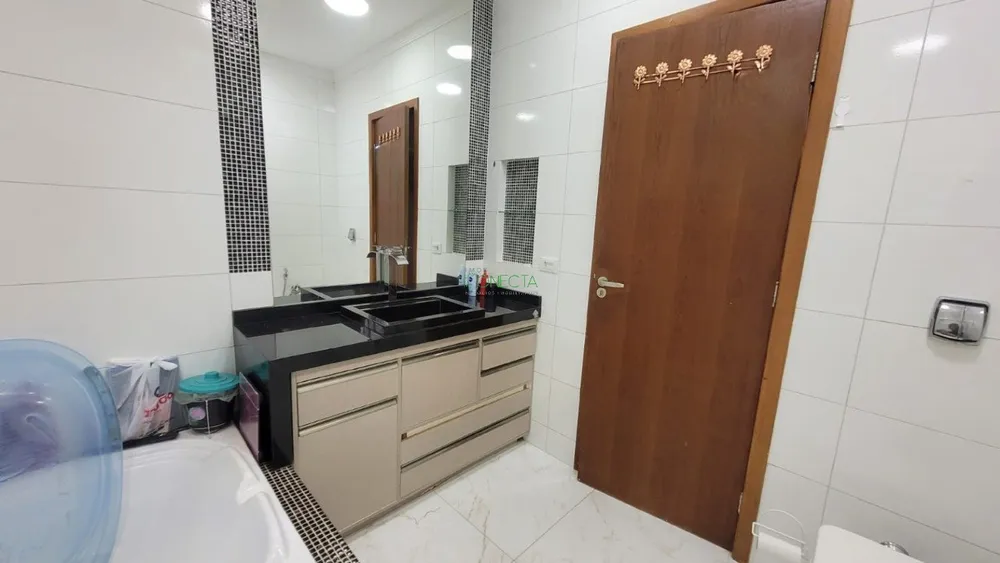 Casa, 4 quartos, 277 m² - Foto 10