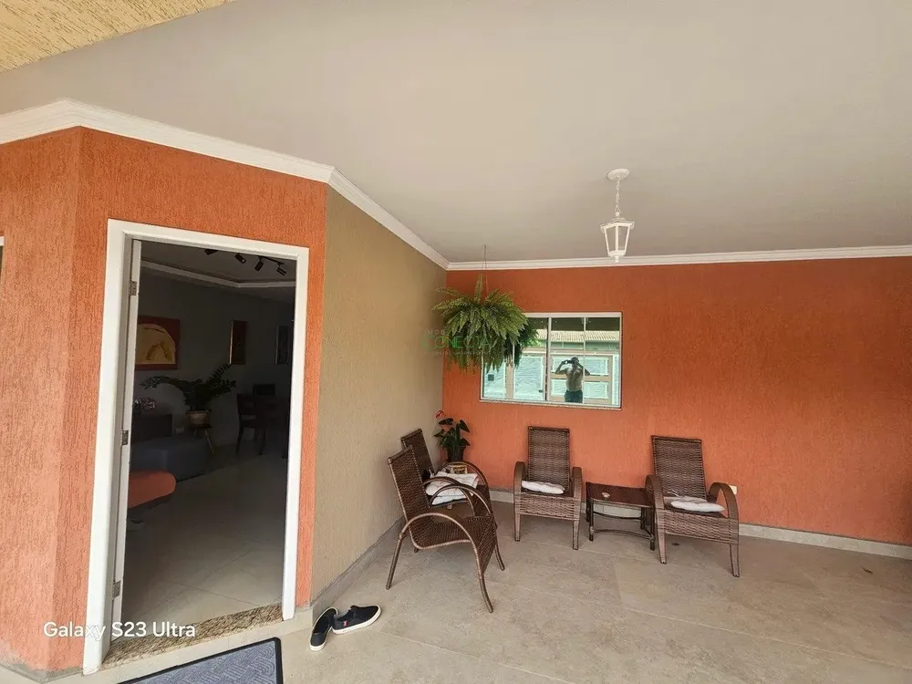 Casa, 4 quartos, 191 m² - Foto 1