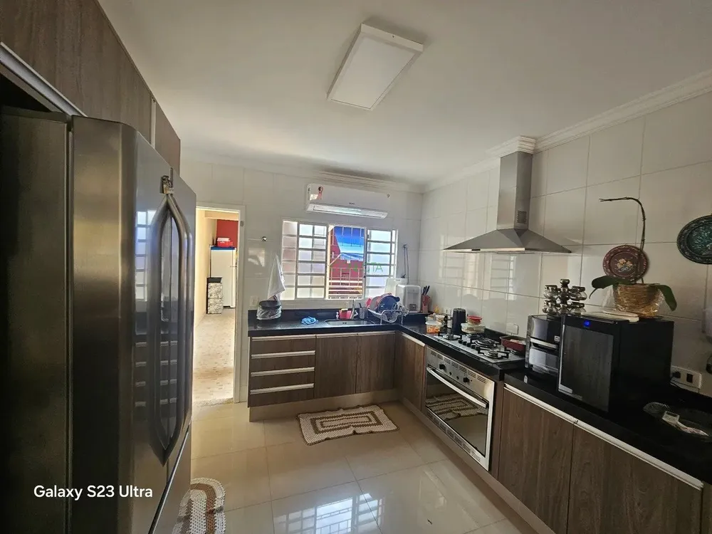 Casa, 4 quartos, 191 m² - Foto 9