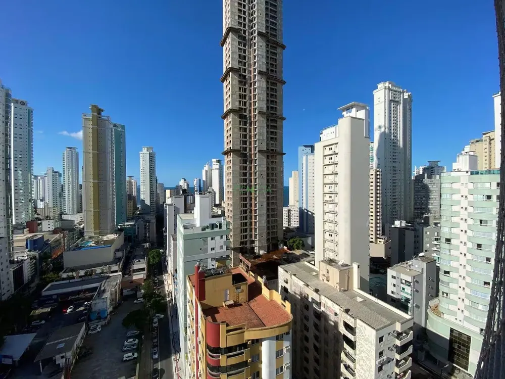 Apartamento, 3 quartos, 130 m² - Foto 1