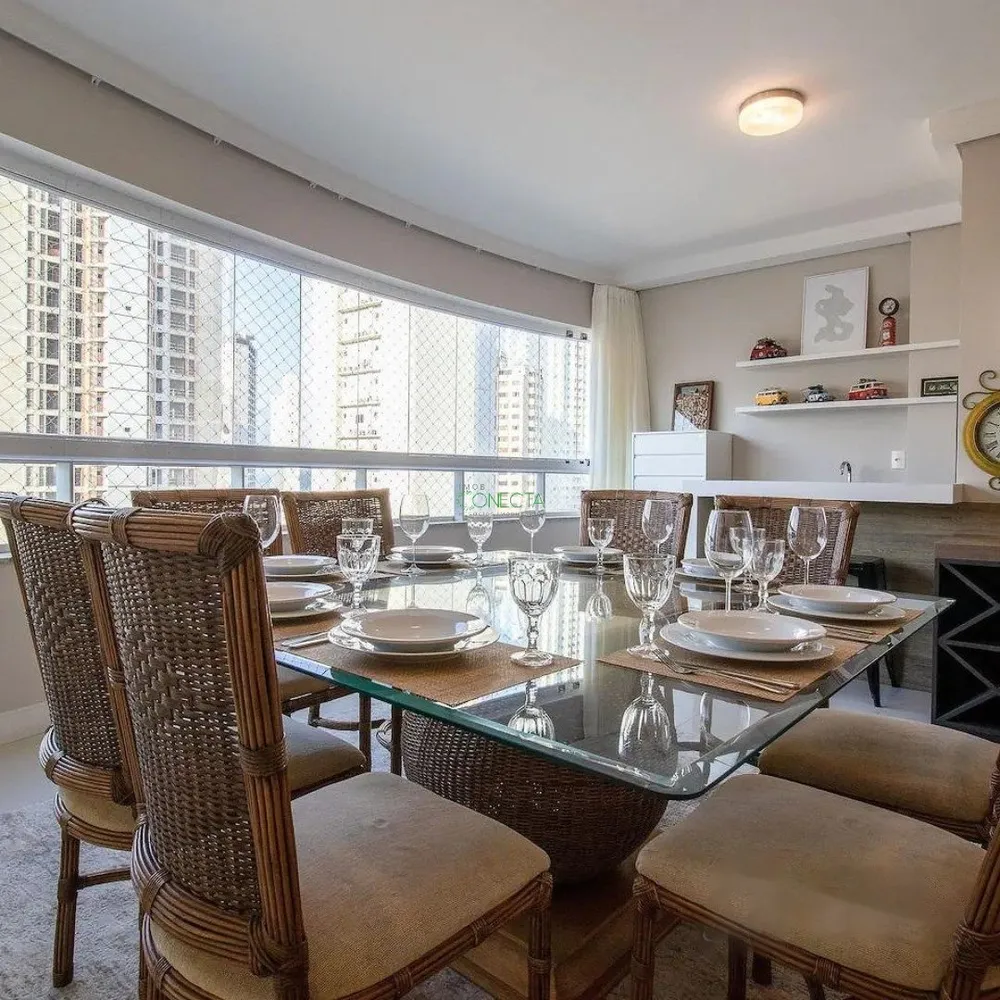 Apartamento, 3 quartos, 130 m² - Foto 1